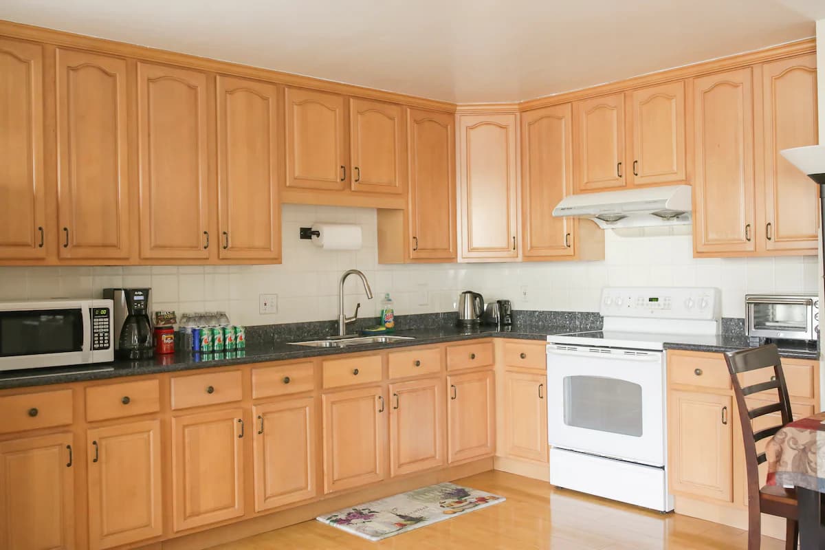 Renovated 2 BR Apt Near Mountain View Downtown - Image 64