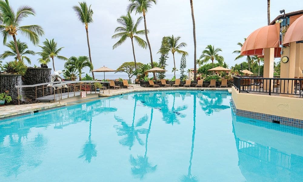 Condo in Kailua-Kona · ★4.5 · 2 bedrooms · 4 beds · 2 shared baths - Image 16