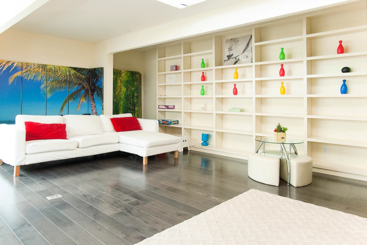 Home in Palo Alto · ★4.74 · 7 bedrooms · 9 beds · 4 baths - Image 9