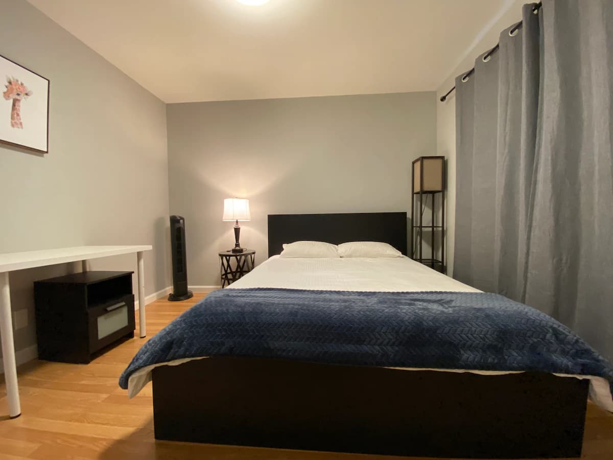 Lovely & Spacious APT 2bd/1bth near downtown MV - Image 14