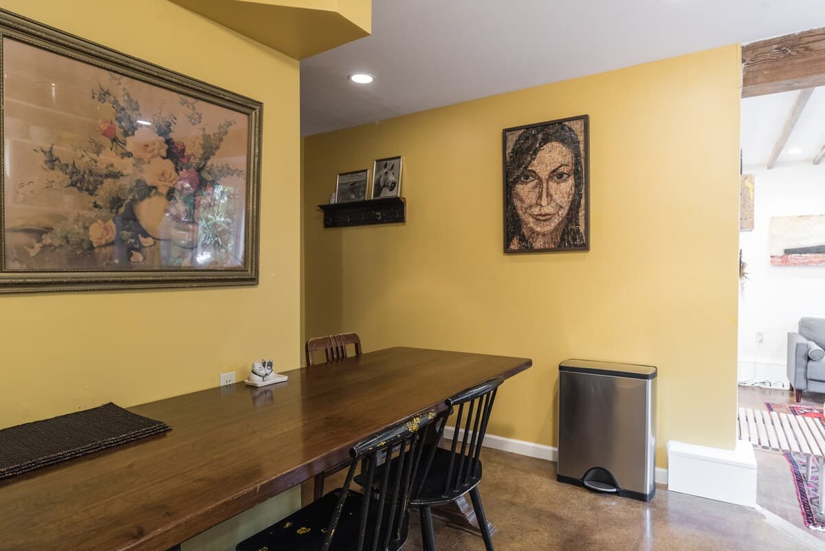 Bernal Heights Studio with Private Garden & Patio - Photo 14
