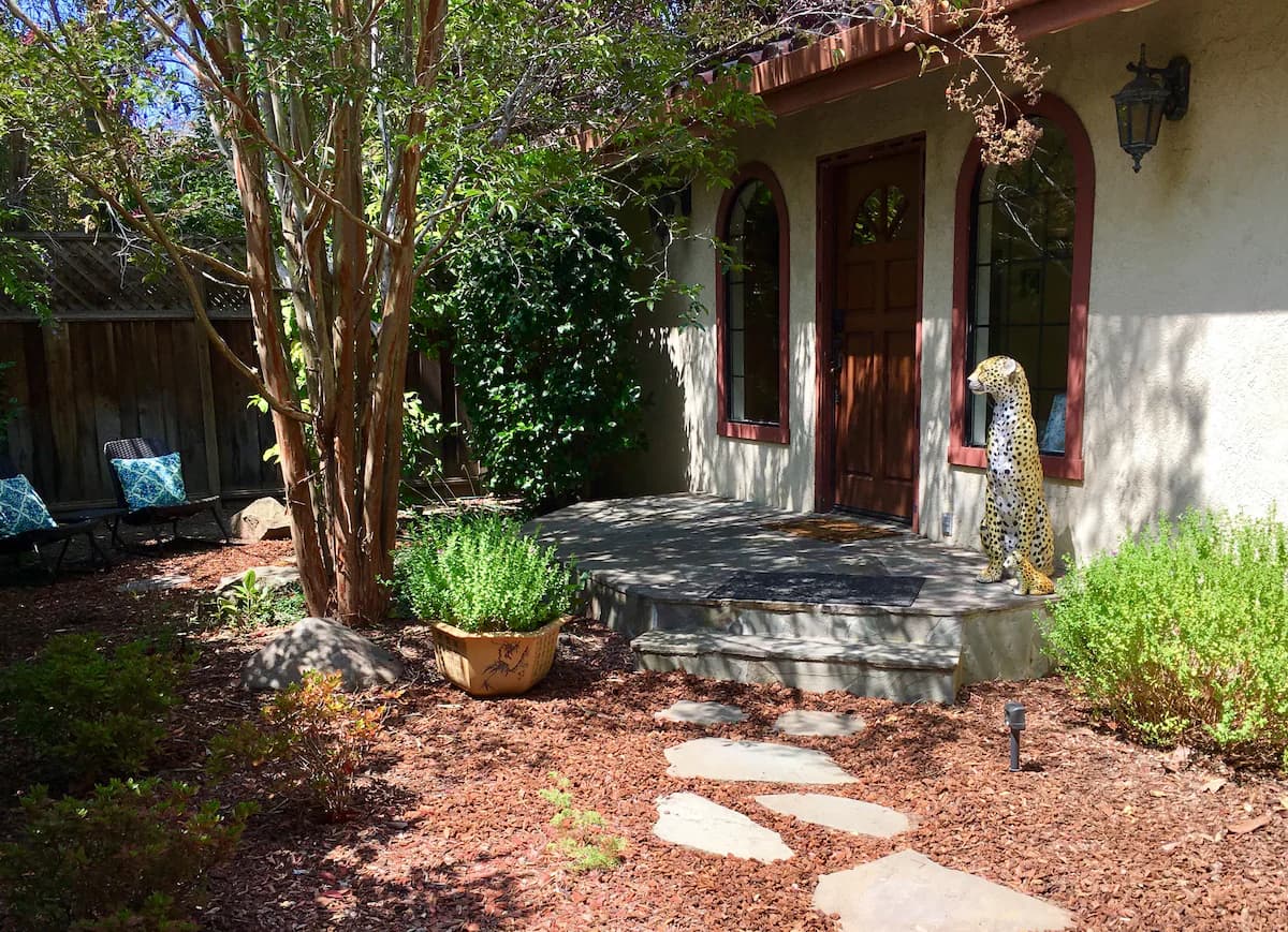 Home in Palo Alto · ★4.91 · 2 bedrooms · 2 beds · 1 bath - Image 17