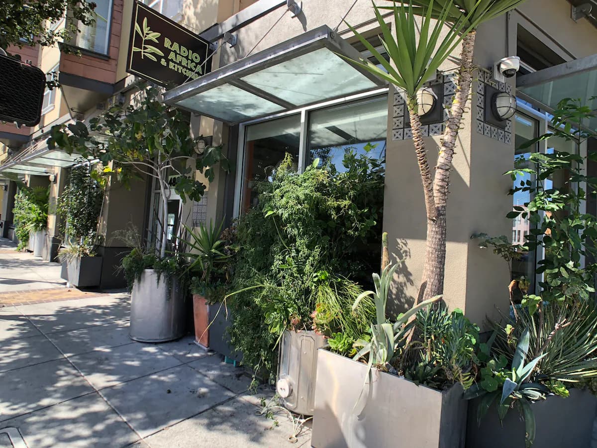 SF Garden Home w/ Bay Views & Parking - Photo 77
