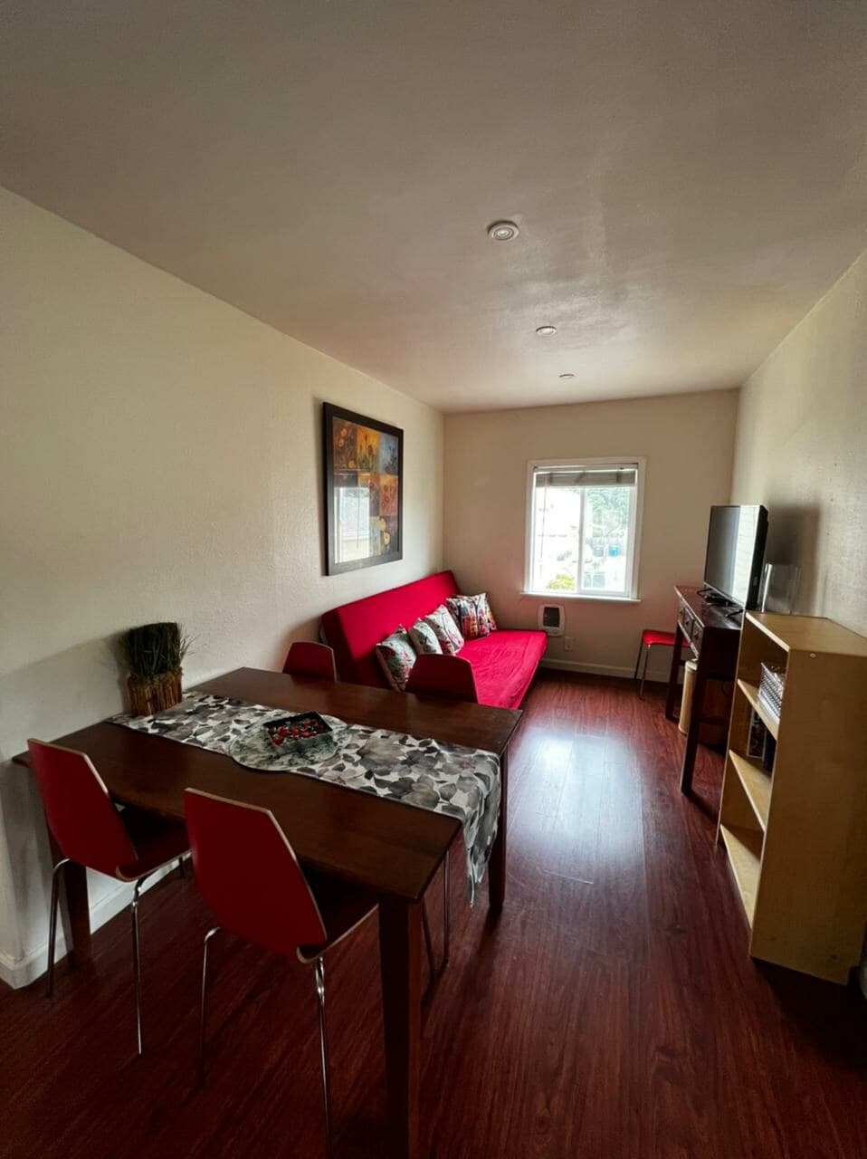 Guesthouse in Redwood City · ★4.57 · 2 bedrooms · 4 beds · 1 bath - Image 27