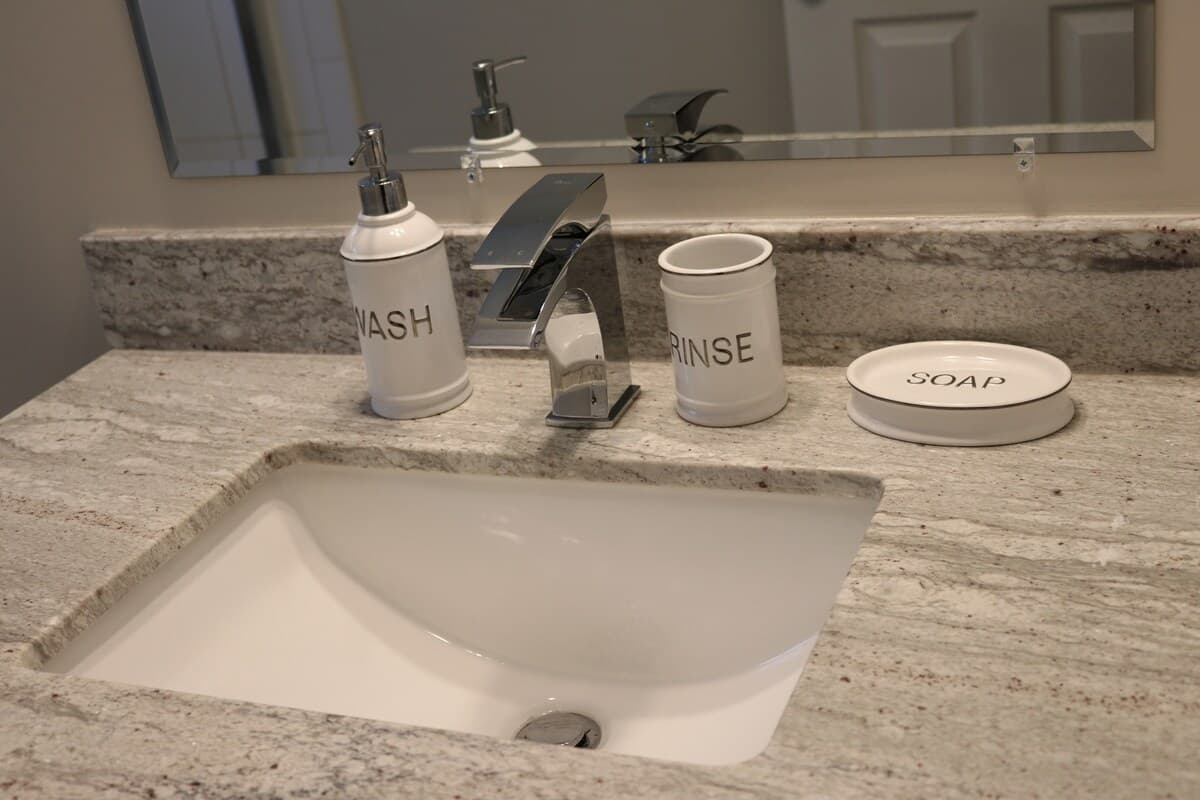 Renovated 2 BR Apt Near Mountain View Downtown - Image 78