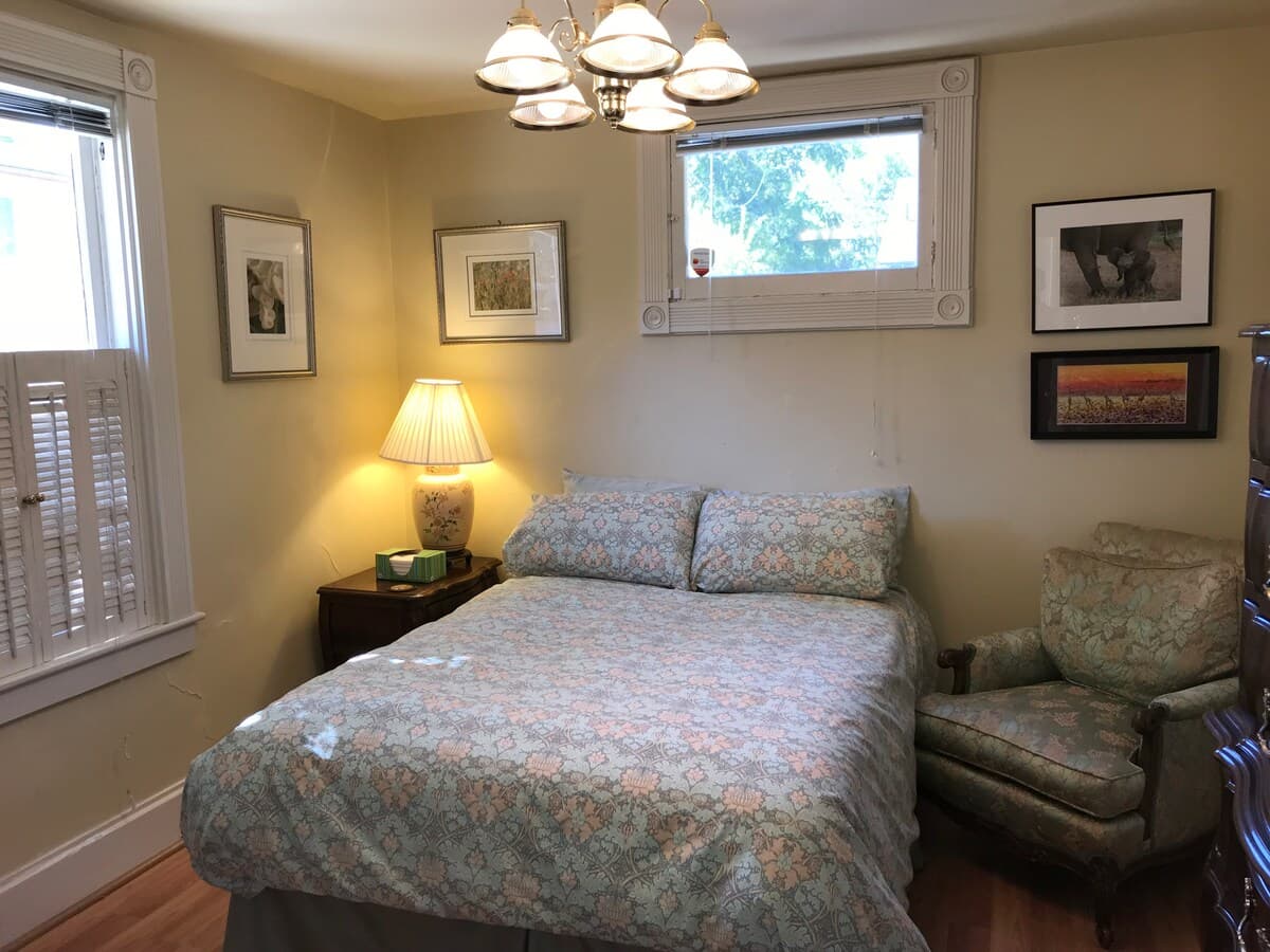 Cozy Palo Alto Home, 2 Blocks to Downtown - Photo 4