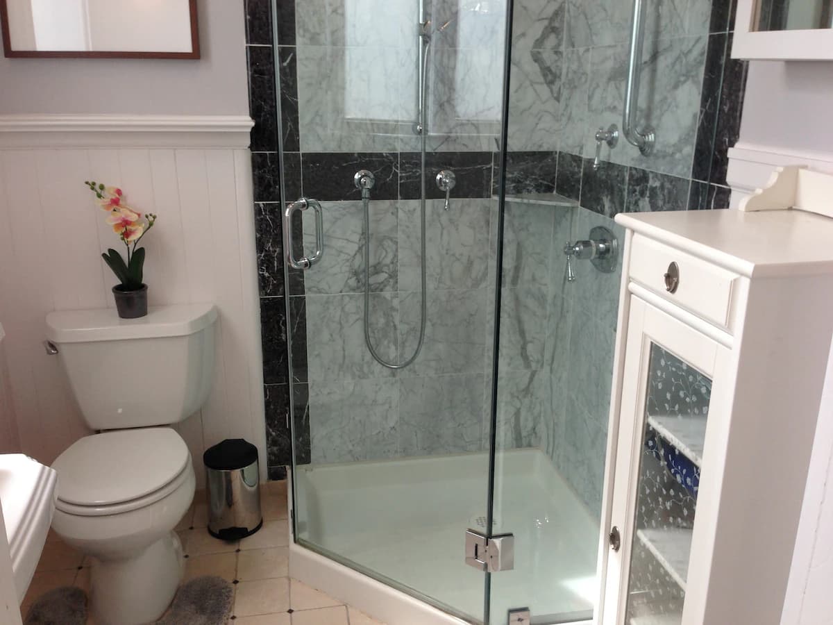 Condo in San Francisco · ★5.0 · 2 bedrooms · 2 beds · 2 baths - Image 17