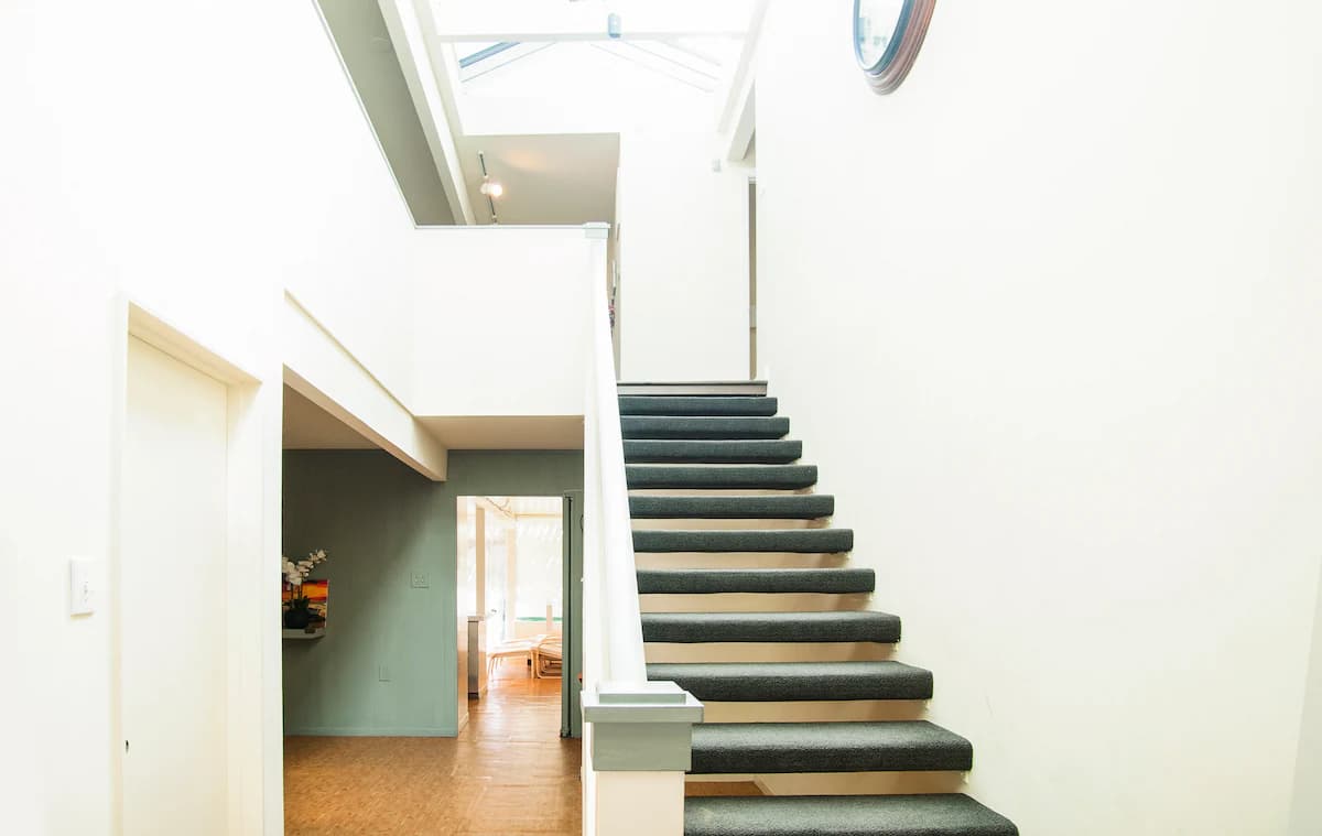 Home in Palo Alto · ★4.74 · 7 bedrooms · 9 beds · 4 baths - Image 46