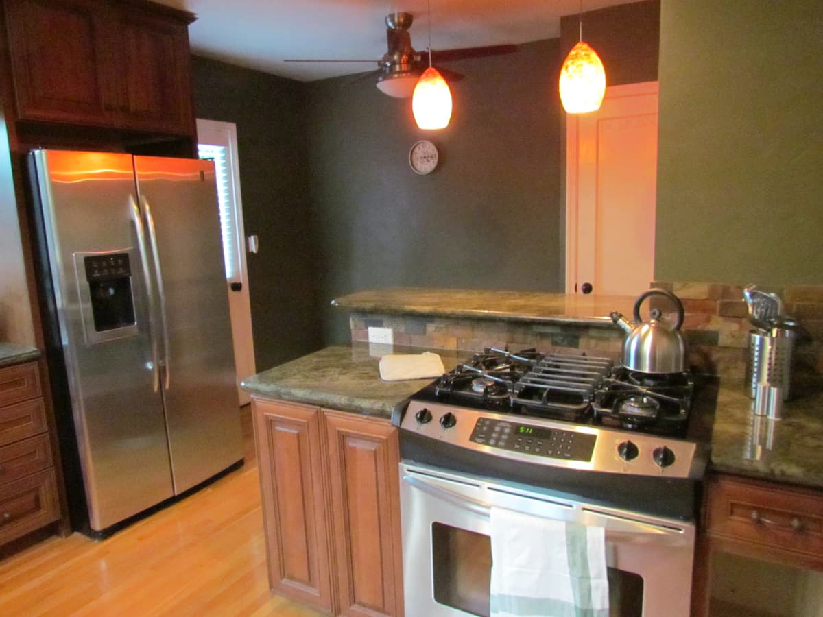 Home in Mountain View · ★4.91 · 3 bedrooms · 7 beds · 2 baths - Image 7