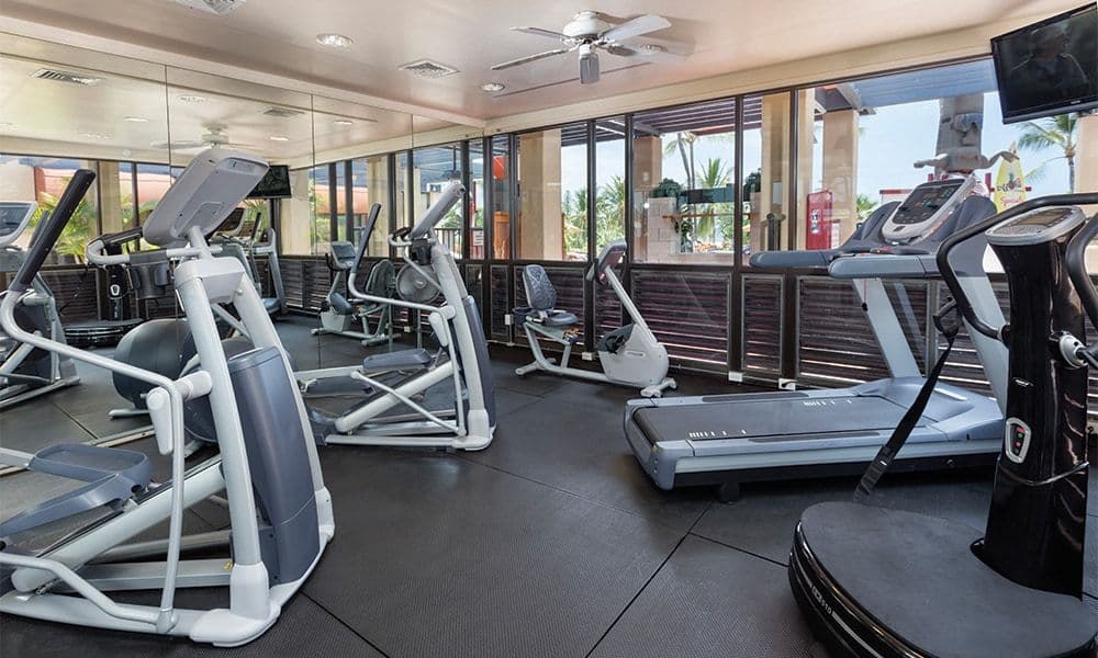 Condo in Kailua-Kona · ★4.5 · 2 bedrooms · 4 beds · 2 shared baths - Image 14