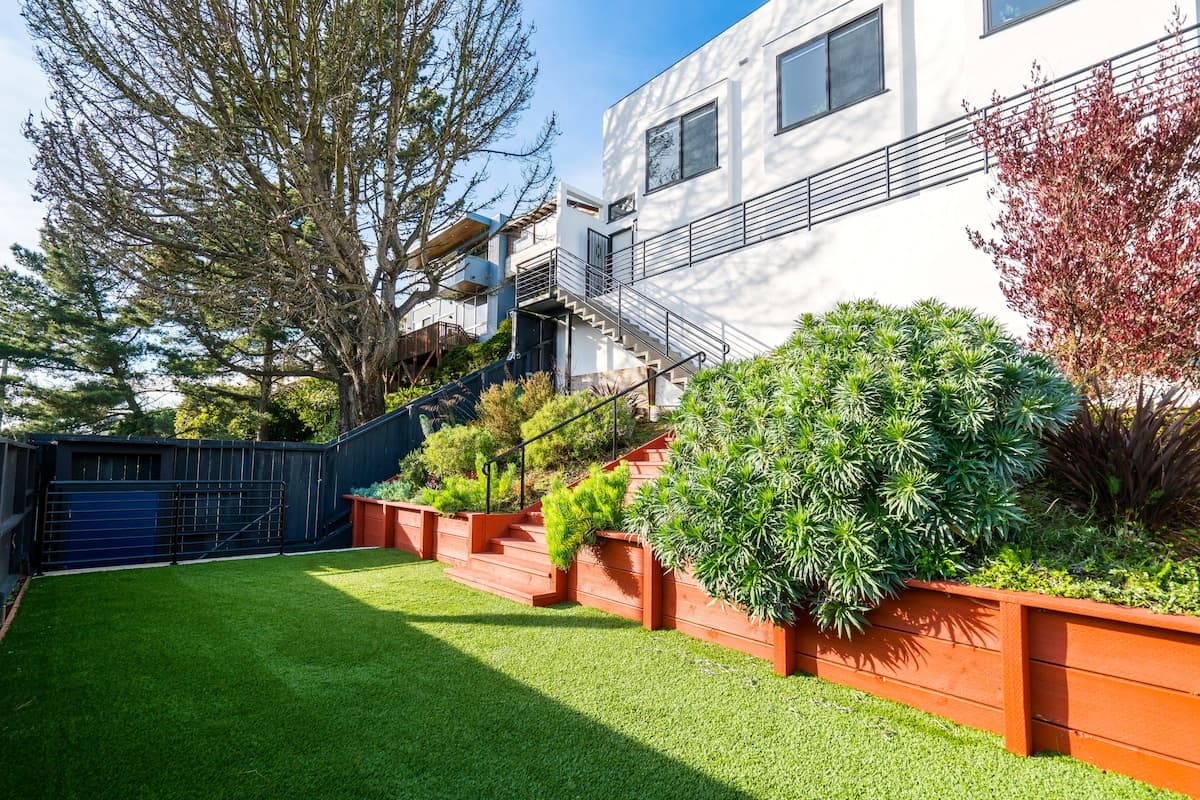 Garden-entry home with skyline views in NoPa - Photo 1