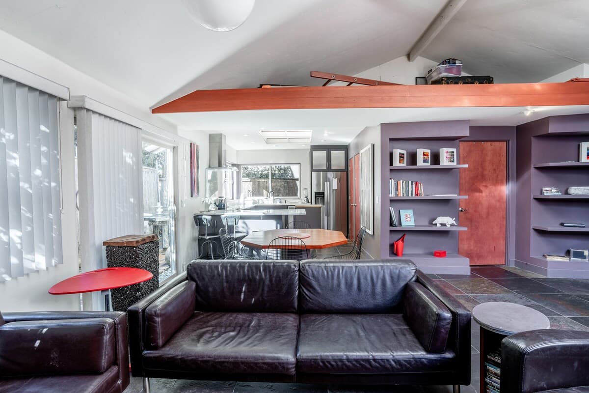 Guesthouse in Palo Alto · ★5.0 · 2 bedrooms · 2 beds · 1.5 baths - Image 21