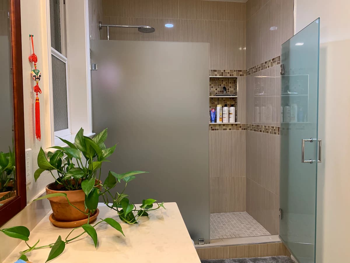 Newly constructed nice Palo Alto guest unit - Photo 8