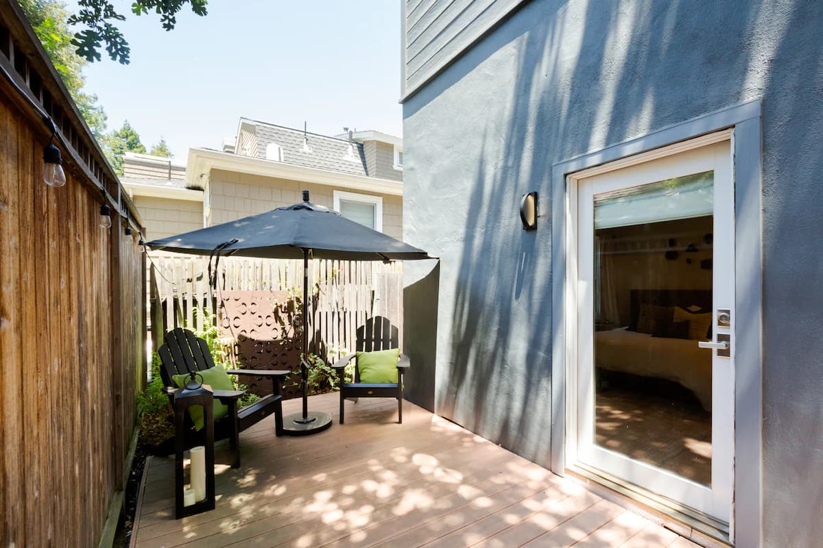 Townhouse in Palo Alto · ★4.95 · 3 bedrooms · 4 beds · 2 baths - Image 20
