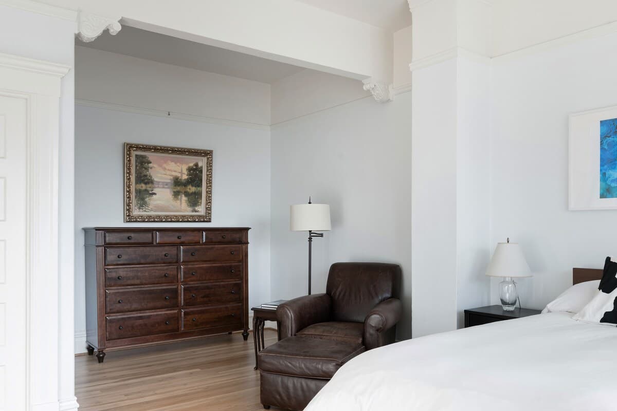 Home in San Francisco · ★4.97 · 3 bedrooms · 3 beds · 2.5 baths - Image 26