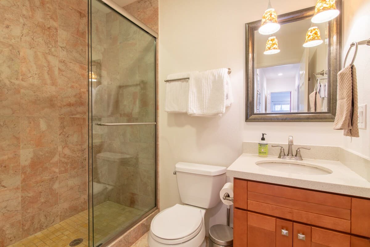 Condo in Palo Alto · ★4.81 · 3 bedrooms · 4 beds · 2 baths - Image 61