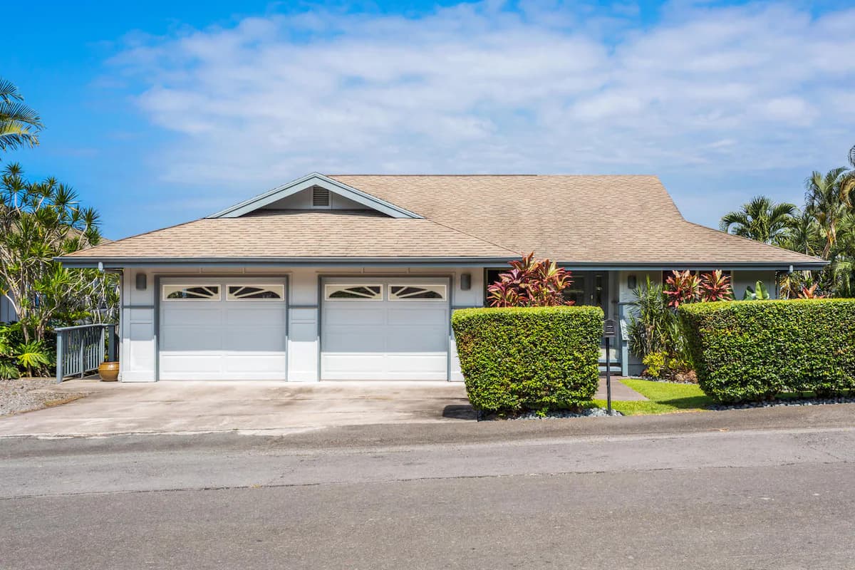 Home in Kailua-Kona · ★4.96 · 3 bedrooms · 3 beds · 3 baths - Image 27