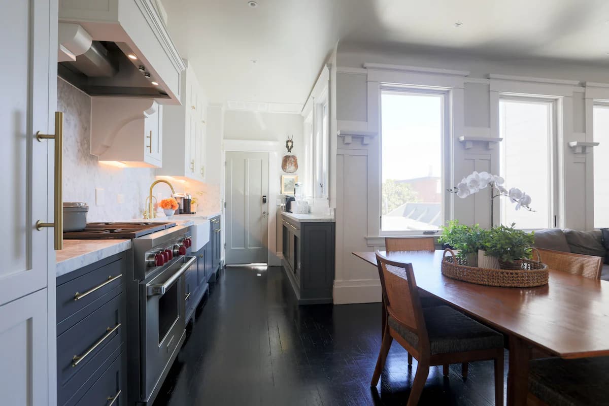 Bay View Condo with Private Roof Deck Near Wharf - Photo 6