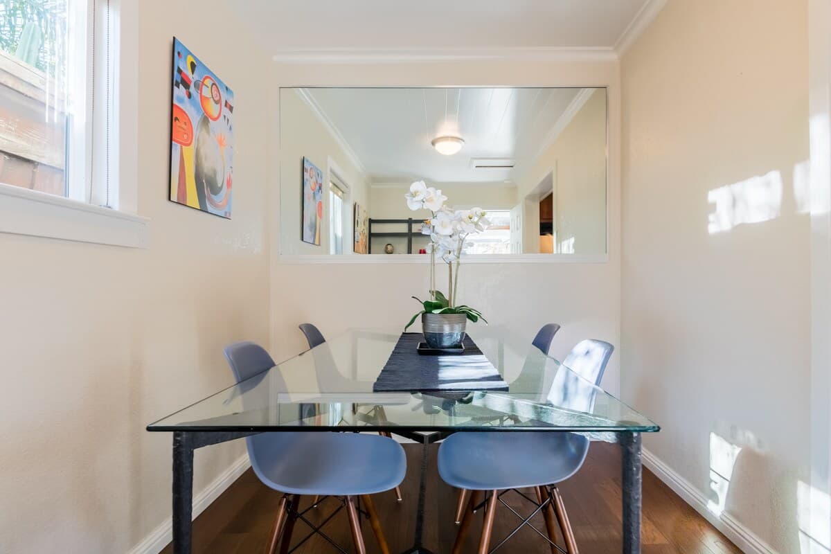 Home in Mountain View · ★4.88 · 1 bedroom · 1 bed · 1 bath - Image 13