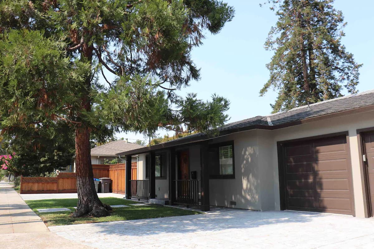 Home in Mountain View · ★4.93 · 2 bedrooms · 3 beds · 2 baths - Image 13