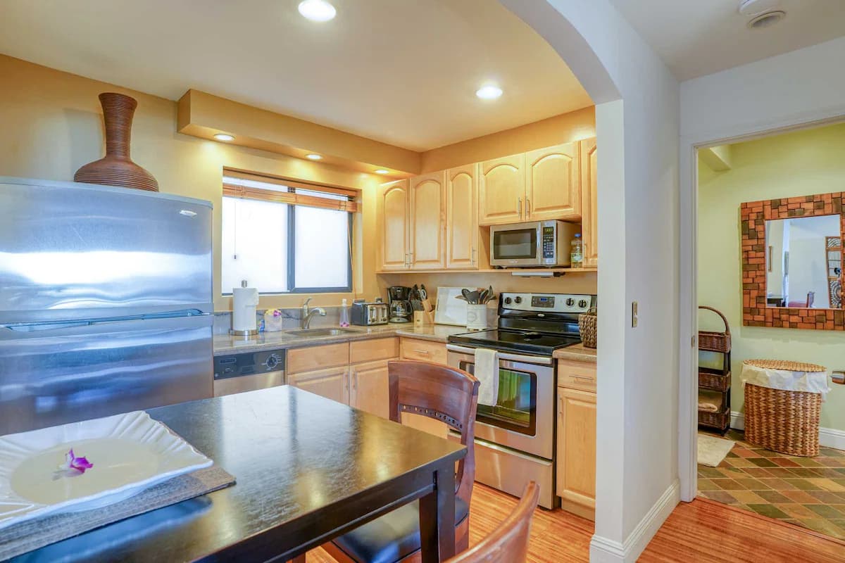 Condo in Wailuku · ★4.75 · 1 bedroom · 1 bed · 1 bath - Image 14
