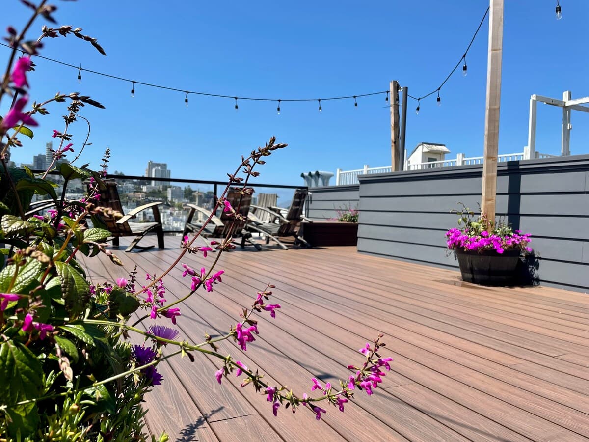 North Beach Penthouse with Rooftop Sky Lounge - Photo 73