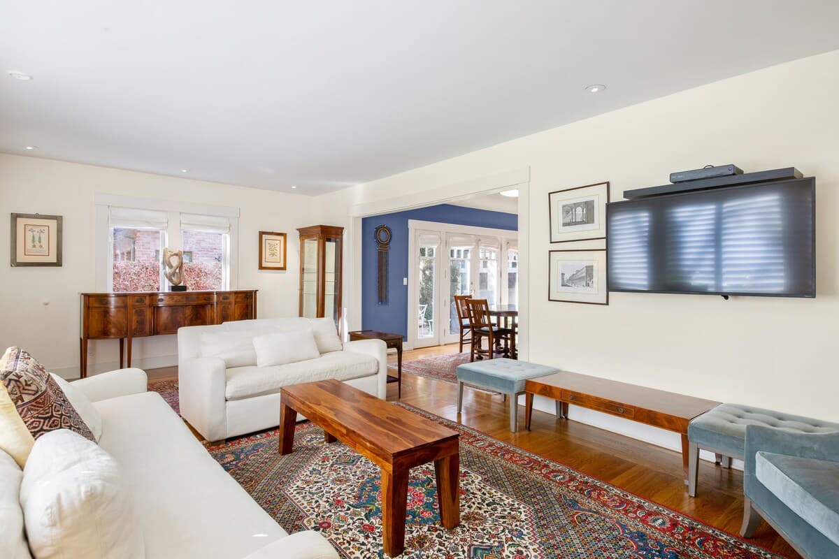 Tudor Gem Near Downtown Palo Alto & Stanford - Photo 9