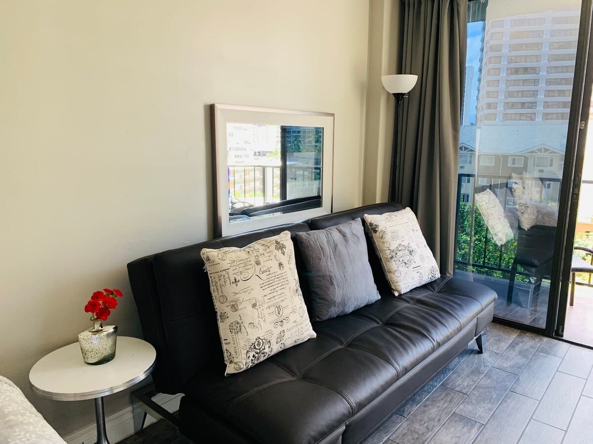 Mango go 215/Spacious Comfortable Studio - Image 11