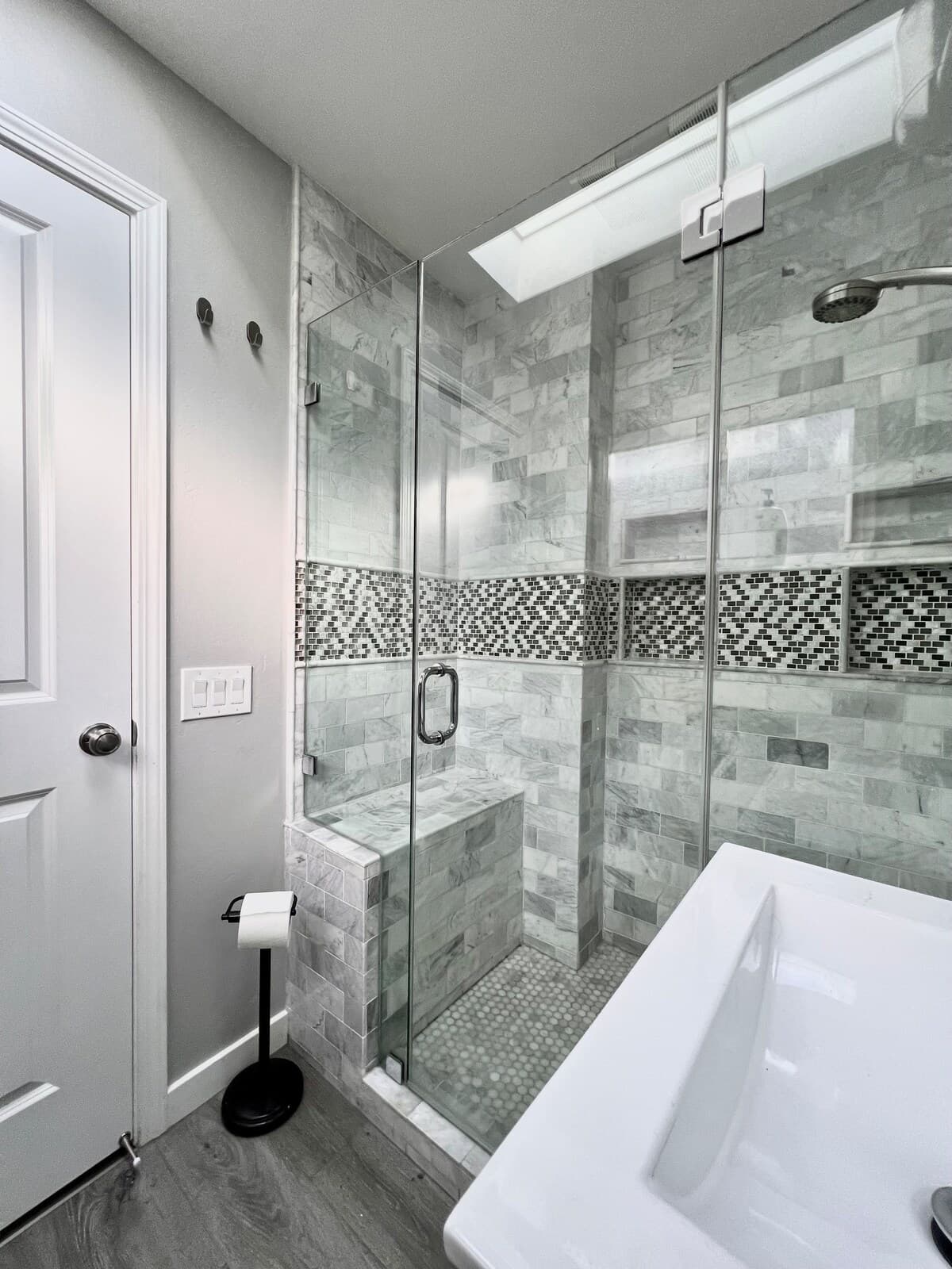 Home in Menlo Park · ★4.81 · 4 bedrooms · 7 beds · 2 baths - Image 26