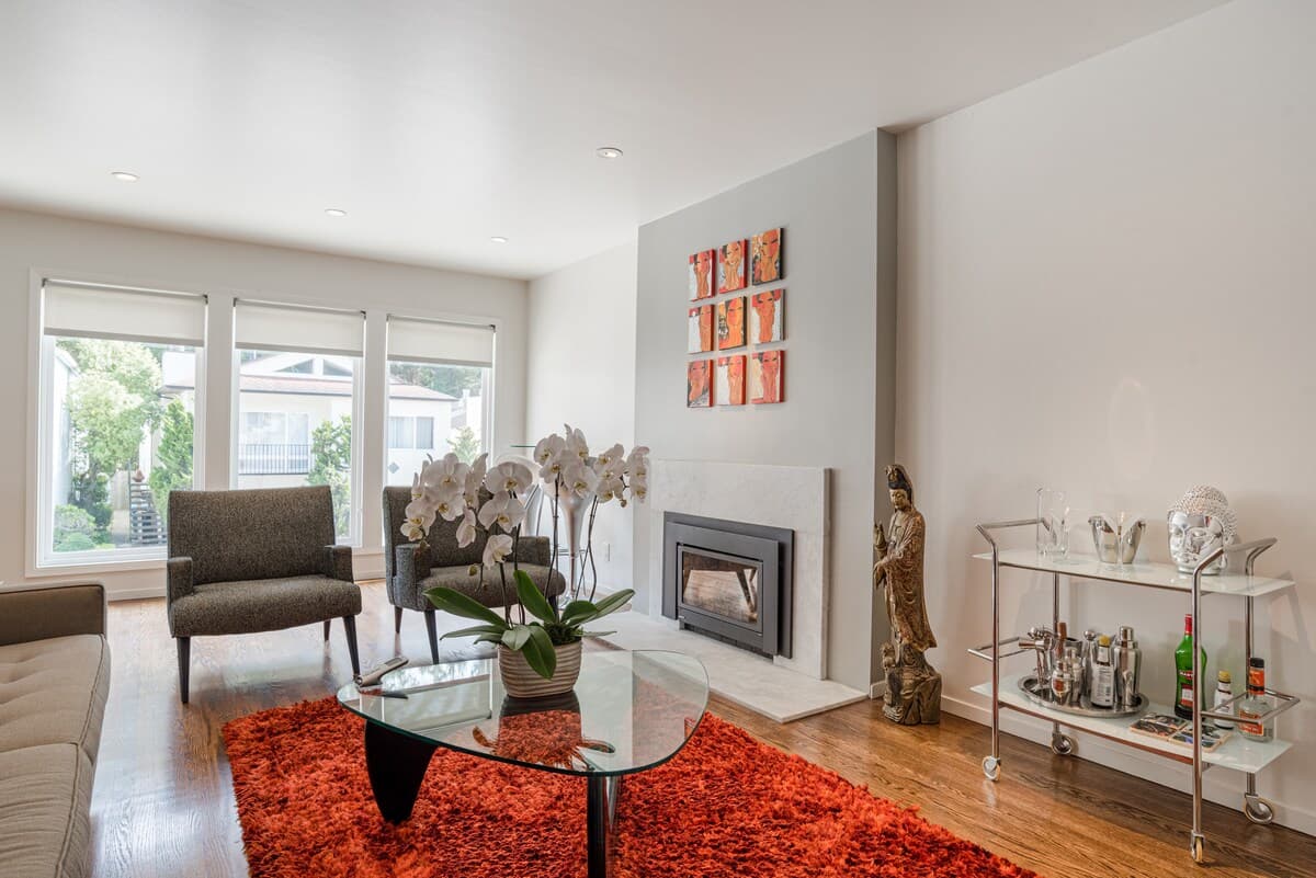 Mid-Century Modern Home with Garden & Art - Photo 4