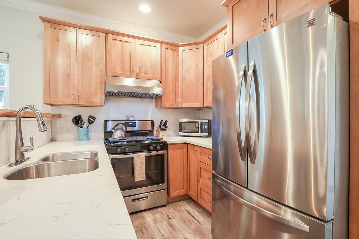 Home in Mountain View · ★4.79 · 3 bedrooms · 4 beds · 2.5 baths - Image 14