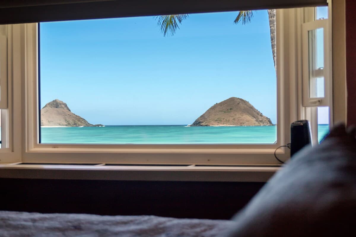 Home in Kailua · ★4.97 · 4 bedrooms · 4 beds · 3 baths - Image 12