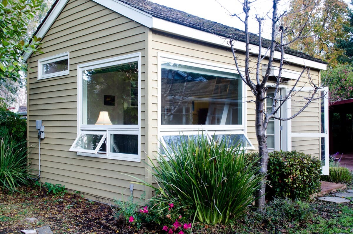 Guesthouse in Menlo Park · ★4.84 · Studio · 1 bed · 1 bath - Image 3
