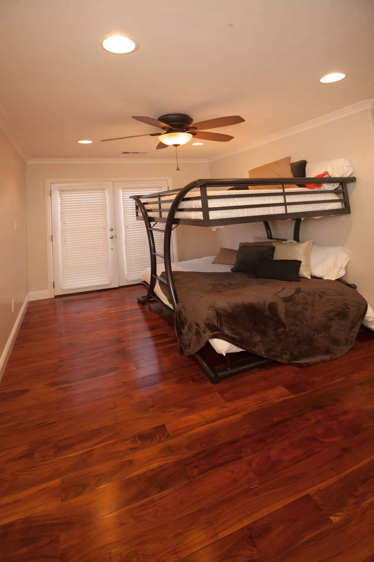 Cozy Silicon Valley Home Near Stanford & Facebook - Photo 18