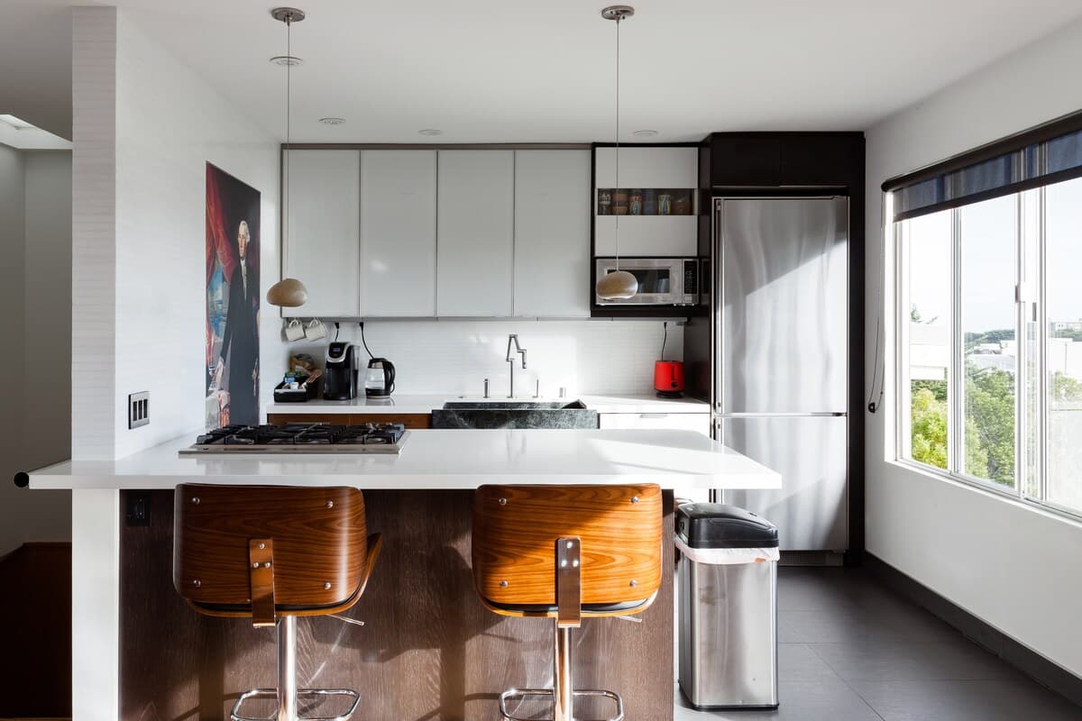 Mid-Century Modern Home with 27ft Windows & Views - Photo 6