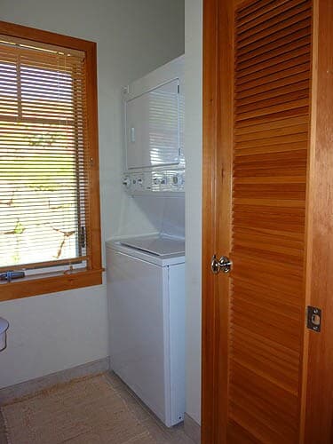 Home in Haiku-Pauwela · ★4.91 · 2 bedrooms · 3 beds · 1 bath - Image 29