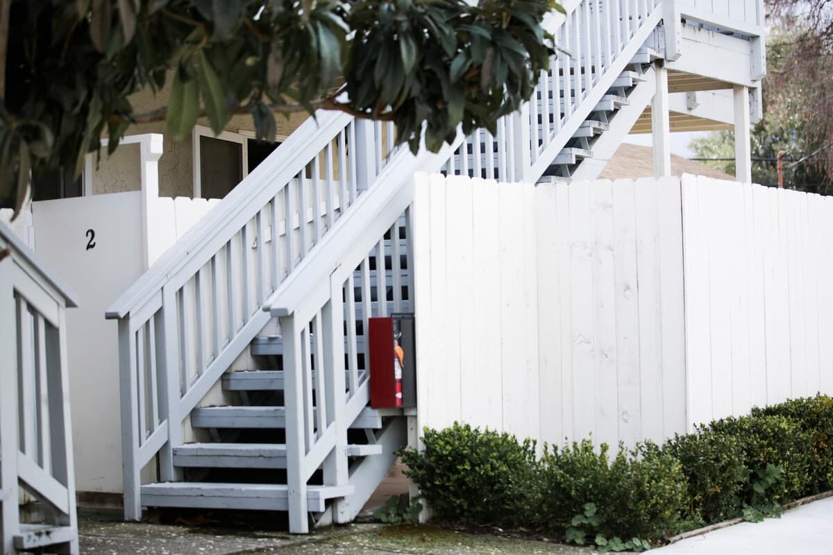 Renovated 2 BR Apt Near Mountain View Downtown - Image 83