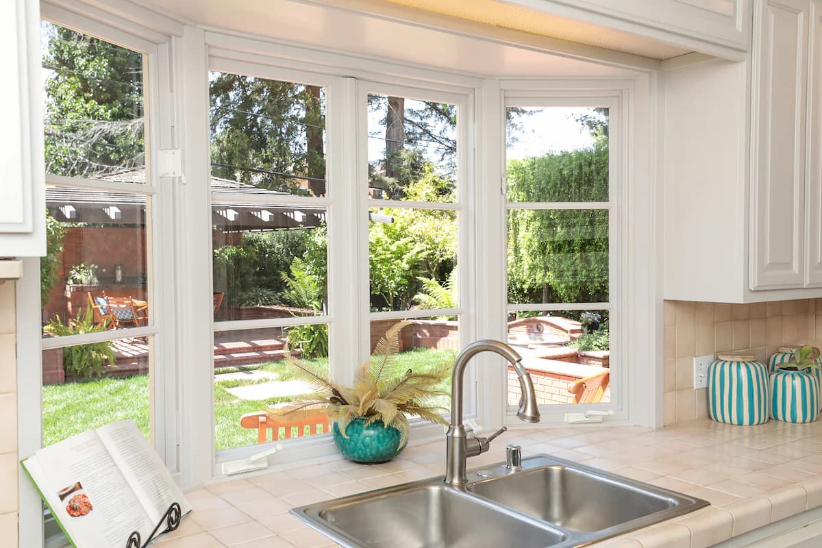 Home in Palo Alto · ★4.87 · 2 bedrooms · 2 beds · 2 baths - Image 4