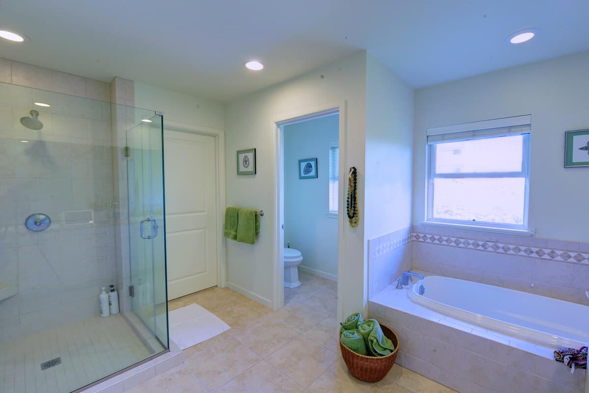 Townhouse in Kailua-Kona · ★4.79 · 3 bedrooms · 3 beds · 3 baths - Image 19