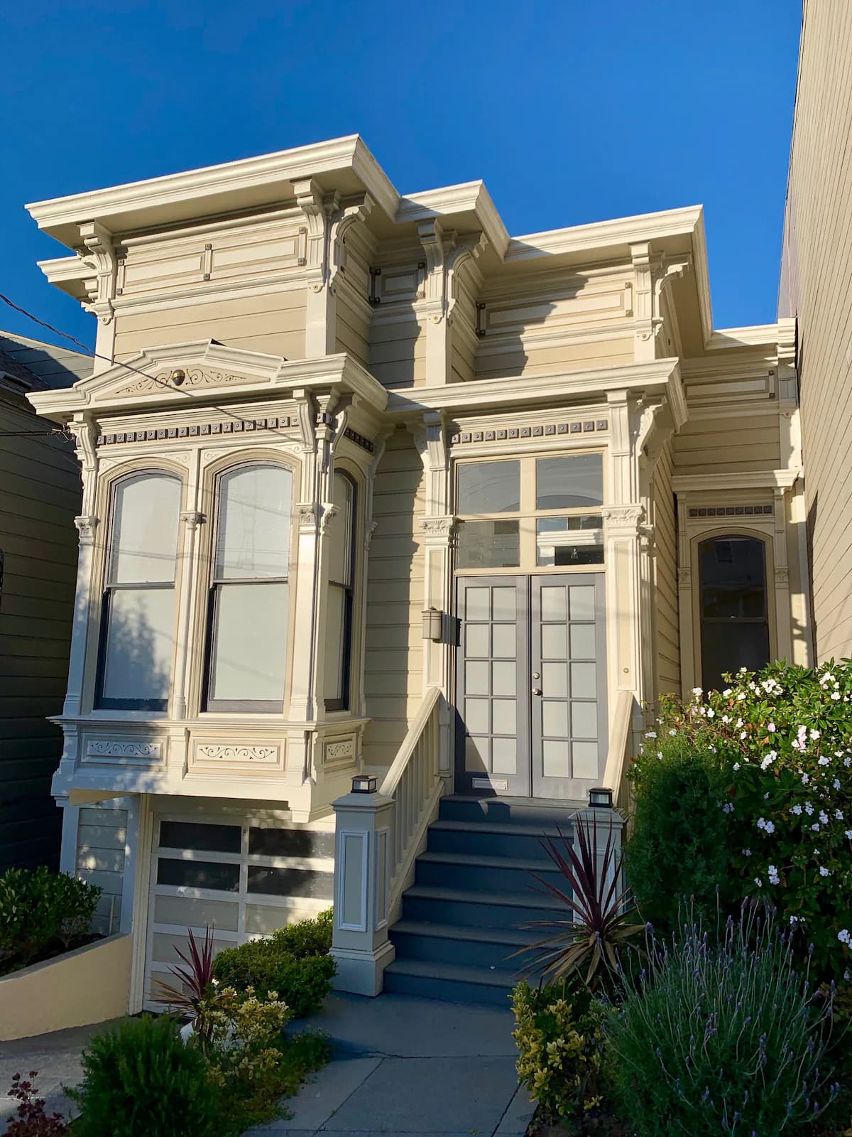 Victorian-Modern Home with City & Bay Views - Photo 14