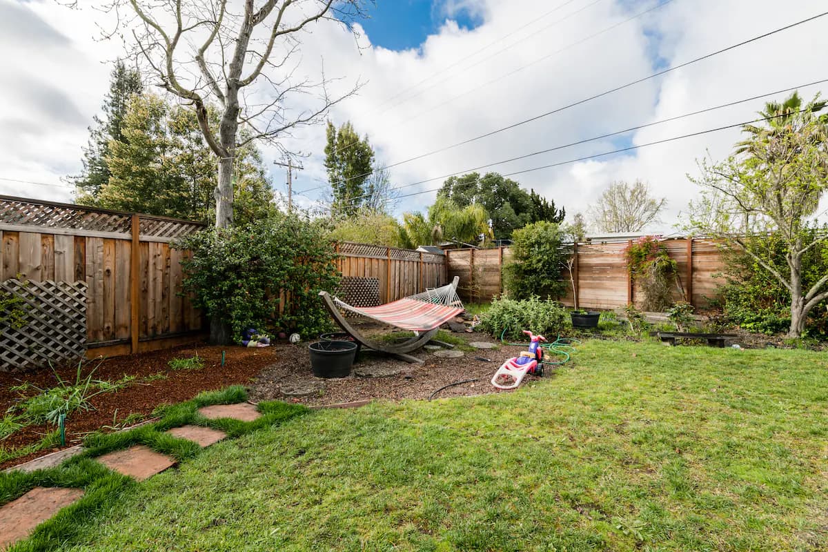 Charming guest unit in picturesque Palo Alto - Image 32