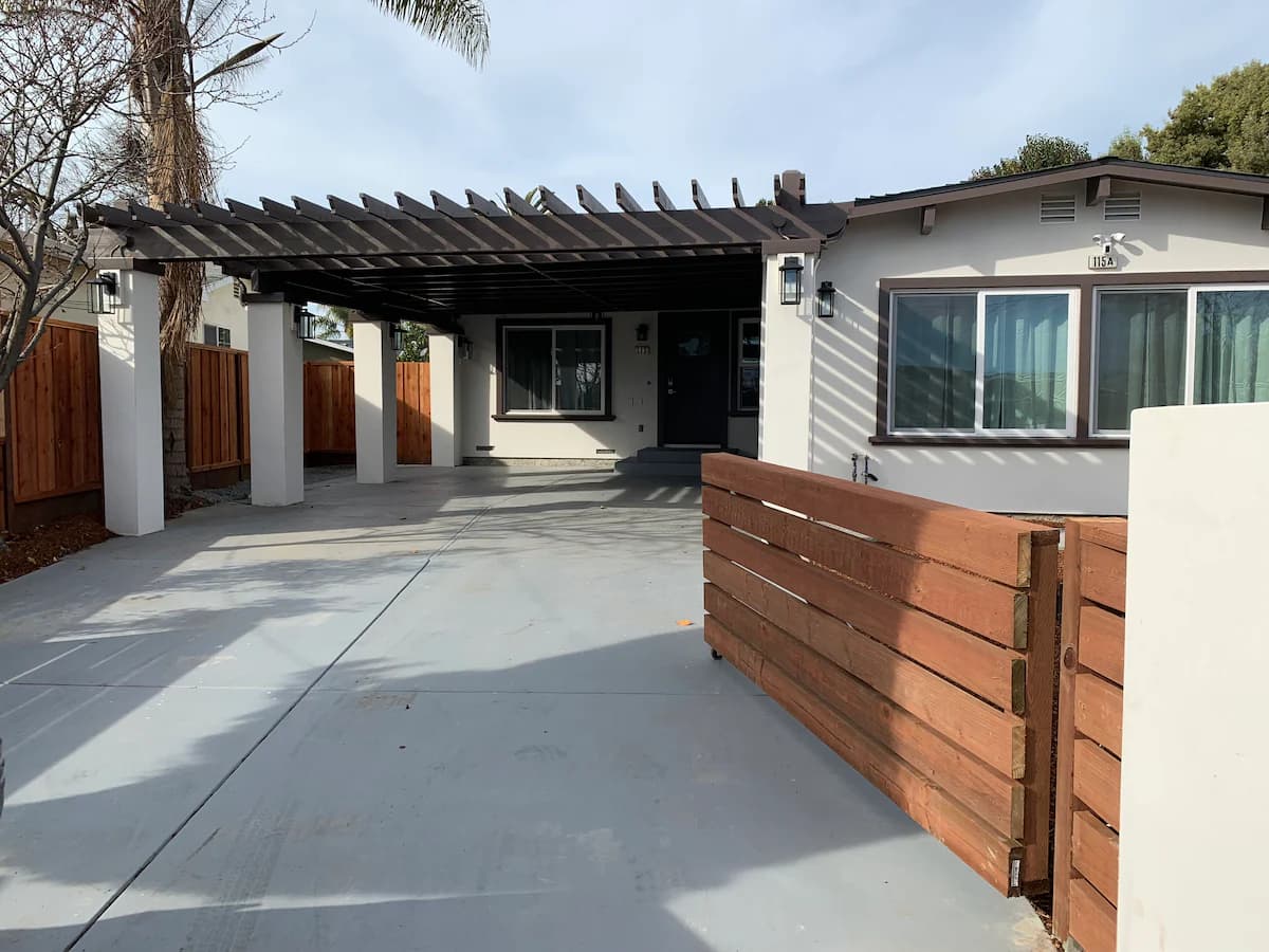 Home in East Palo Alto · ★4.86 · Studio · 1 bed · 1 bath - Image 42
