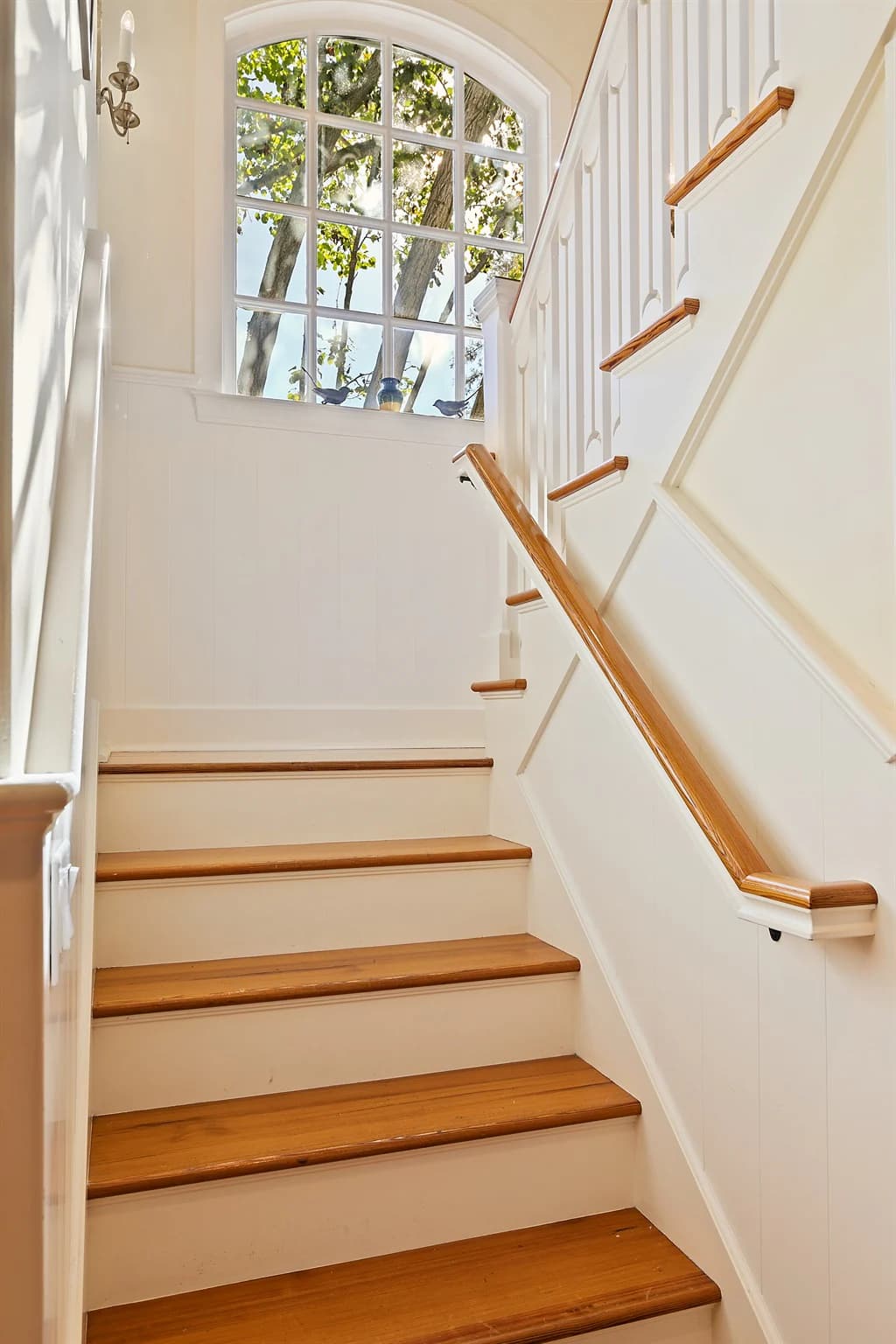 Home in Palo Alto · ★4.74 · 4 bedrooms · 4 beds · 3 baths - Image 24
