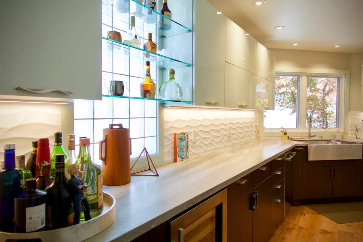 Home in Palo Alto · ★4.95 · 3 bedrooms · 3 beds · 3 baths - Image 9