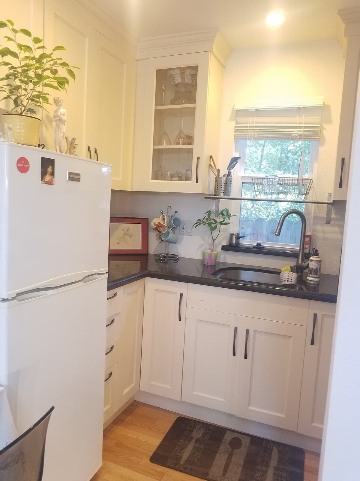 Home in East Palo Alto · ★4.82 · Studio · 1 bed · 1 bath - Image 16