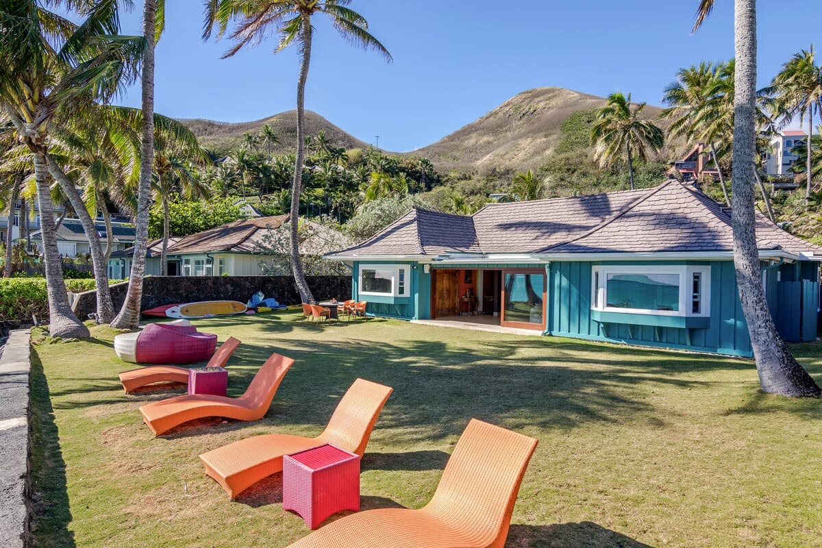 Home in Kailua · ★4.97 · 4 bedrooms · 4 beds · 3 baths - Image 6