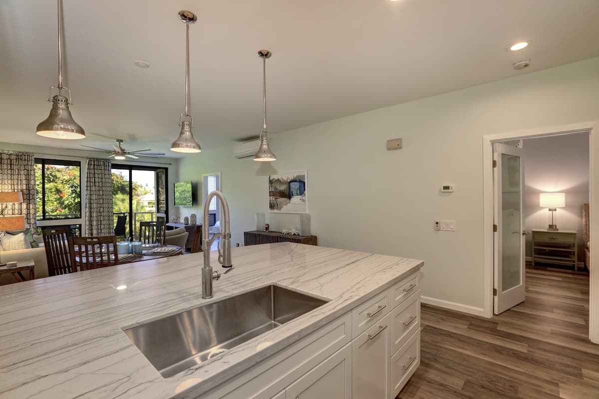 Condo in Wailea · ★4.95 · 2 bedrooms · 3 beds · 2 private baths - Image 7
