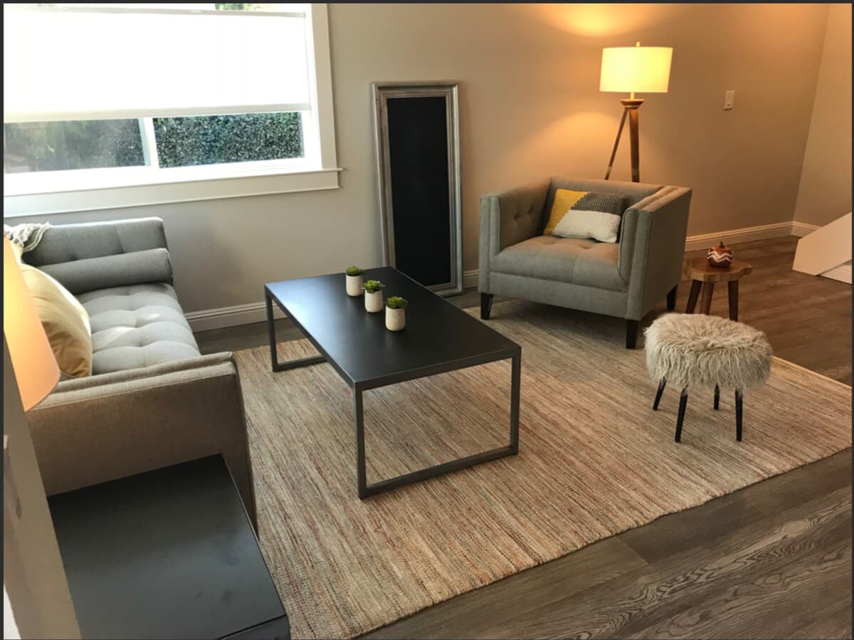 Home in Mountain View · ★4.88 · 7 bedrooms · 10 beds · 5.5 baths - Image 3