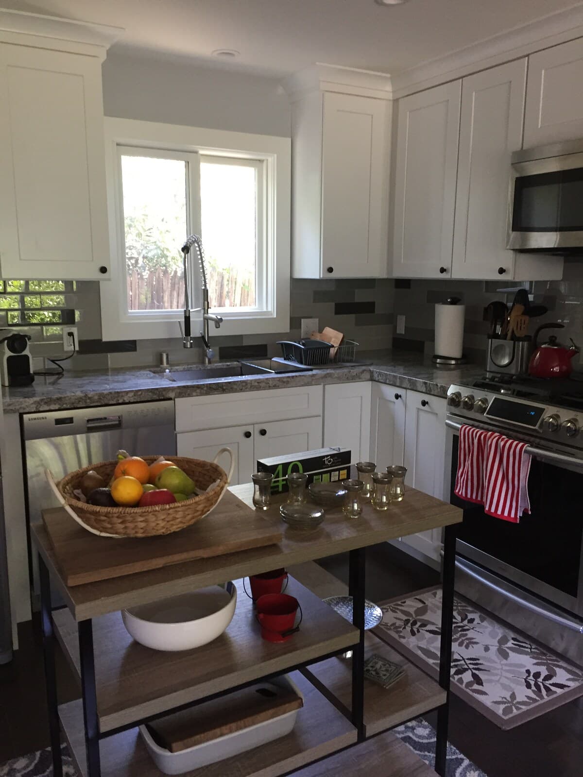 Guesthouse in Menlo Park · ★4.93 · 1 bedroom · 1 bed · 1 bath - Image 17