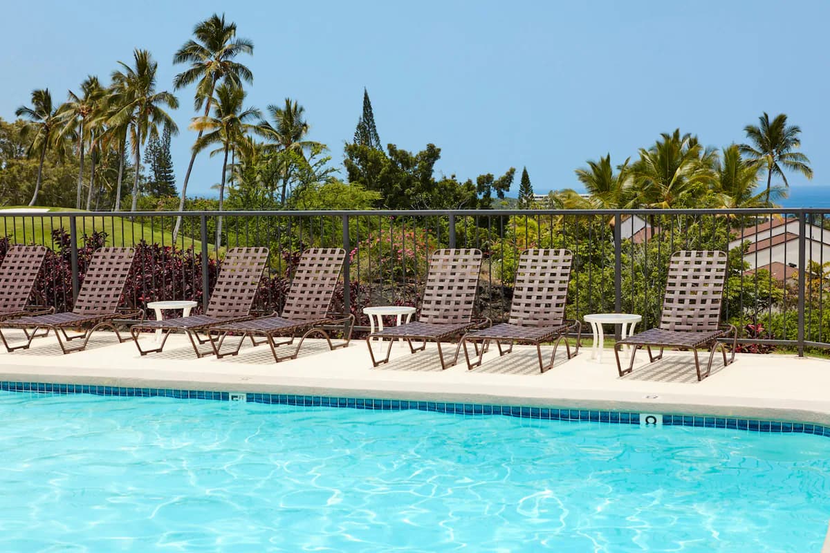 Condo in Kailua-Kona · ★4.96 · 3 bedrooms · 4 beds · 3 baths - Image 35